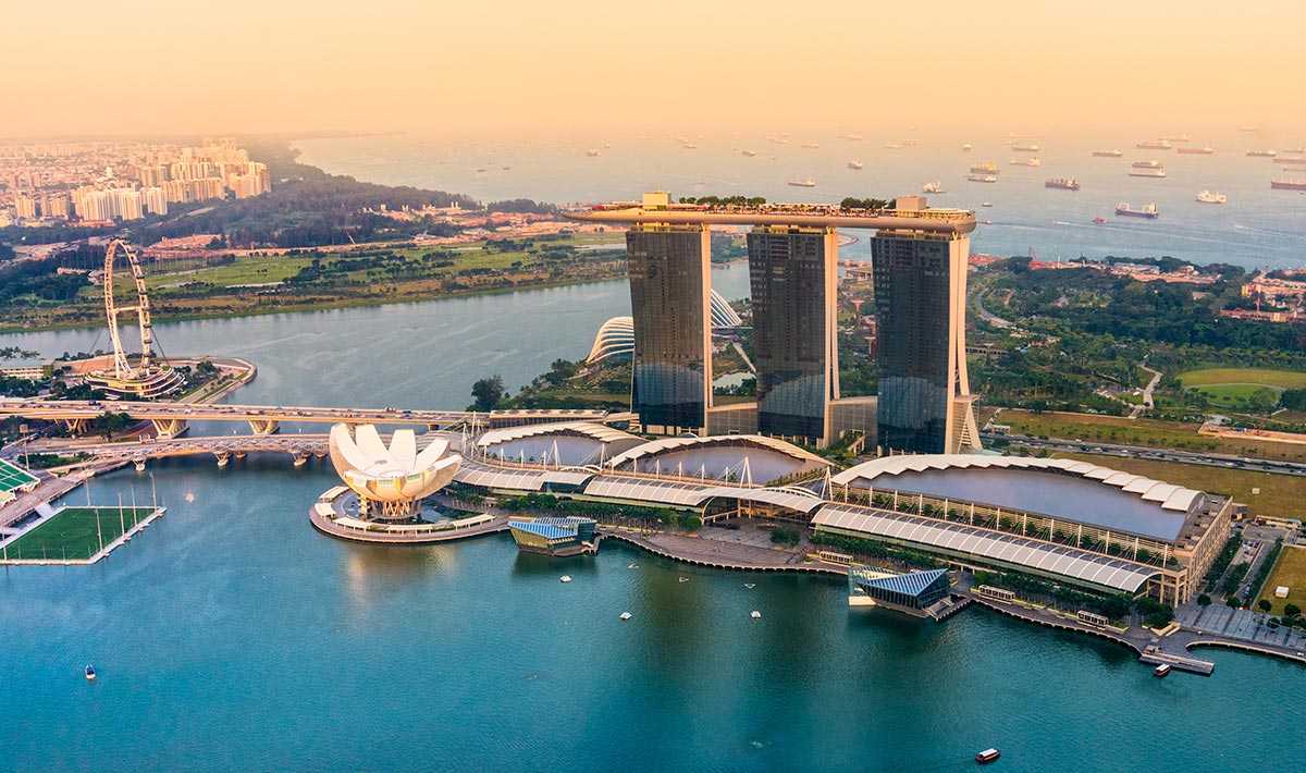 新加坡公司需要几个本地人？